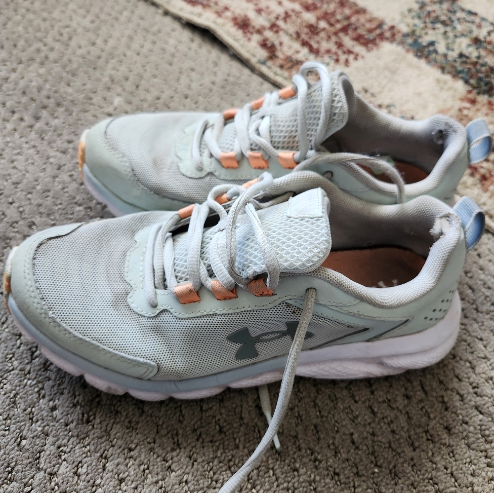Womens worn under armor tennis shoes